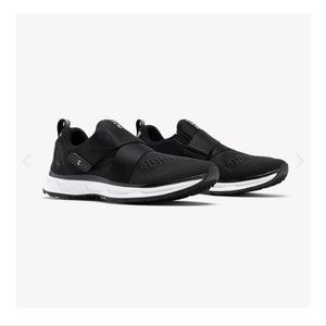 Tiem Slipstream Cycling Shoes Size 9, Black / Black NEW
